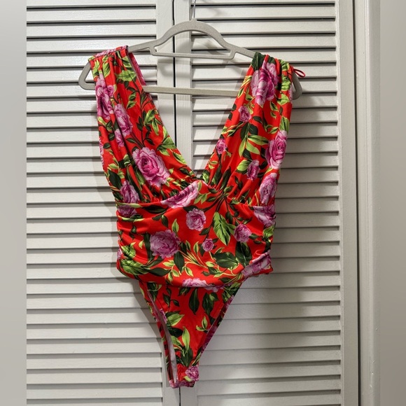 Zara Draped Red Orange Floral Tropical Deep V Neck Bodysuit - Picture 7 of 9